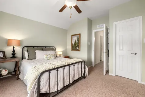2303 Crescent Water Rosenberg TX 77471