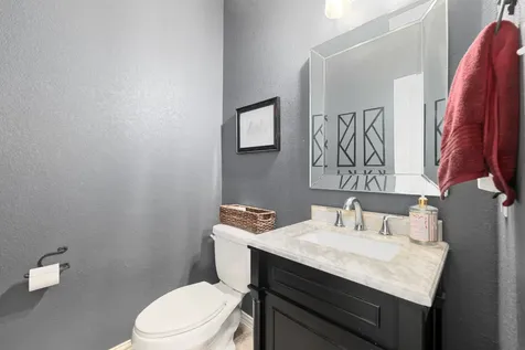 2303 Crescent Water Rosenberg TX 77471