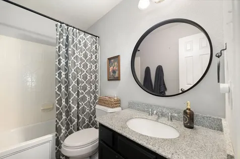 2303 Crescent Water Rosenberg TX 77471