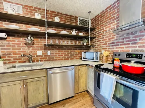 12900 Walden Road 216b Montgomery TX 77356