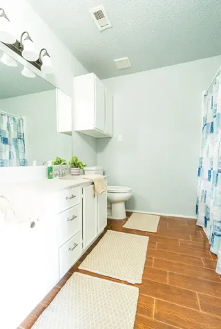 418 Garland Drive 206 Lake Jackson TX 77566
