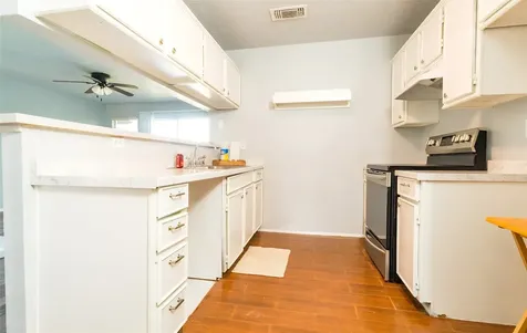 418 Garland Drive 206 Lake Jackson TX 77566