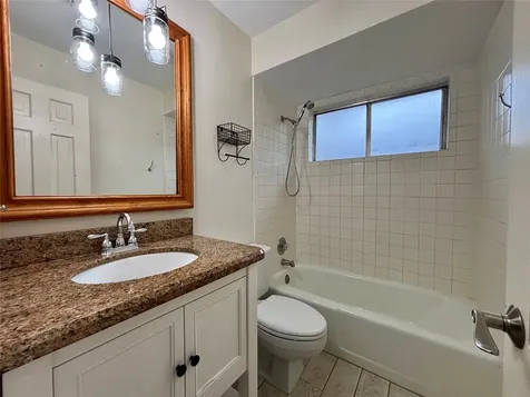 116 Bougainvillea Street Lake Jackson TX 77566