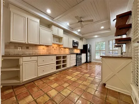 116 Bougainvillea Street Lake Jackson TX 77566