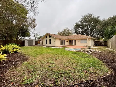 116 Bougainvillea Street Lake Jackson TX 77566