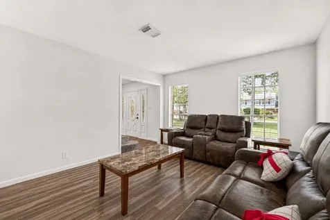 1523 Bodart Drive Houston TX 77090