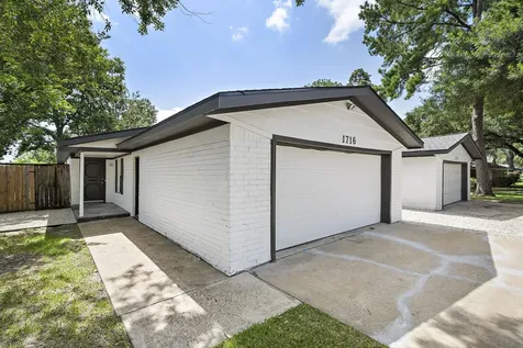 1716 Huge Oaks Street Houston TX 77055