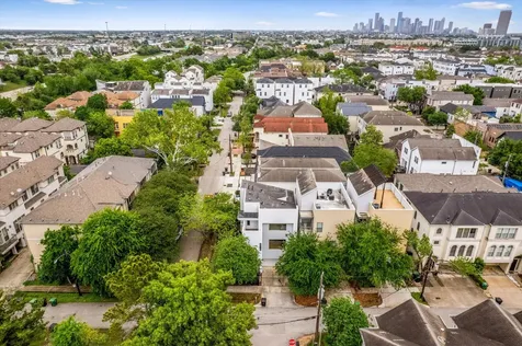 1628 Mcdonald Street Houston TX 77007