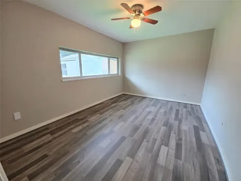 1763 Maux Drive Houston TX 77043