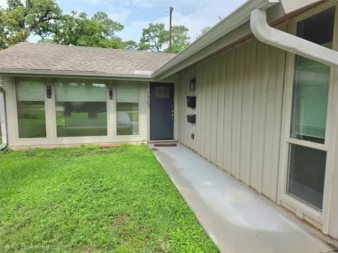 1763 Maux Drive Houston TX 77043