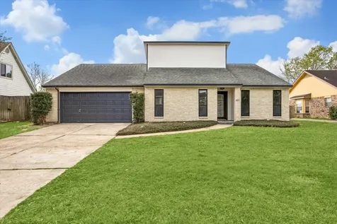 607 Tanglewood Drive Friendswood TX 77546
