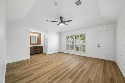607 Tanglewood Drive Friendswood TX 77546
