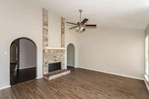 13916 Bonnercrest Drive Houston TX 77083