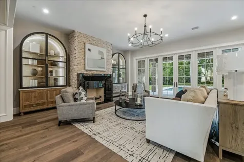 9 Valley Forge Drive Bunker Hill Village TX 77024