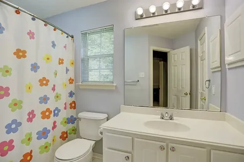 147 N Willow Point Circle The Woodlands TX 77382