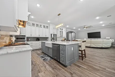 12011 Oak Crest Court Conroe TX 77385