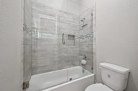 12011 Oak Crest Court Conroe TX 77385