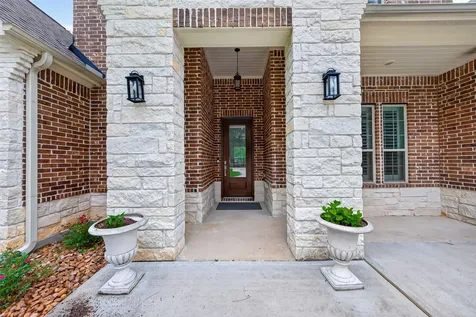 12011 Oak Crest Court Conroe TX 77385