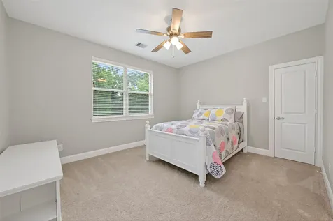 12011 Oak Crest Court Conroe TX 77385