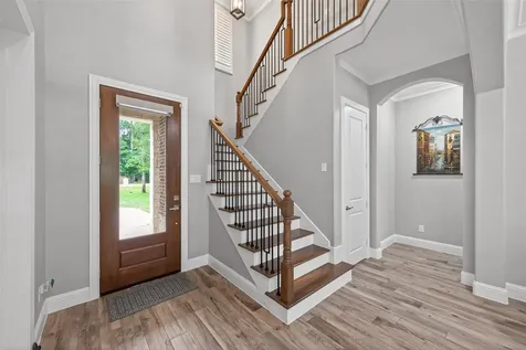 12011 Oak Crest Court Conroe TX 77385