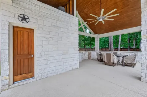 12011 Oak Crest Court Conroe TX 77385