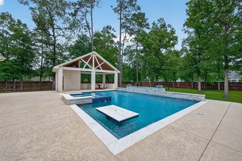 12011 Oak Crest Court Conroe TX 77385