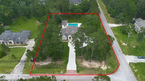 12011 Oak Crest Court Conroe TX 77385
