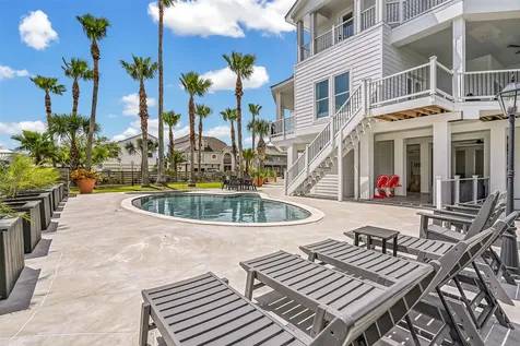 1614 Castaway Street Tiki Island TX 77554