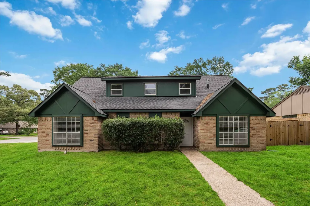 203 Wedgewood Court Oak Ridge North TX 77386