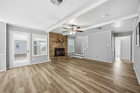 203 Wedgewood Court Oak Ridge North TX 77386