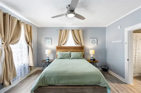 811 10th Street Galveston TX 77550