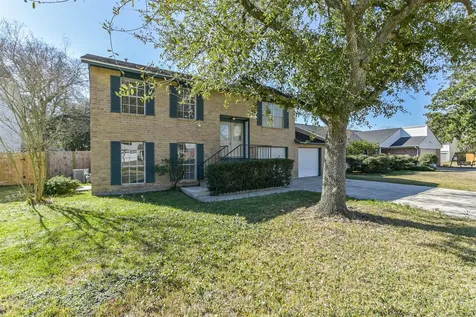 406 Mcconn Court Houston TX 77598