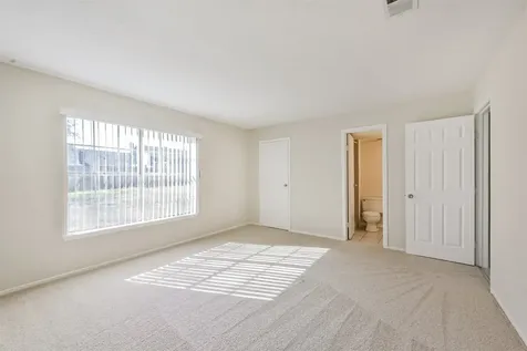 406 Mcconn Court Houston TX 77598