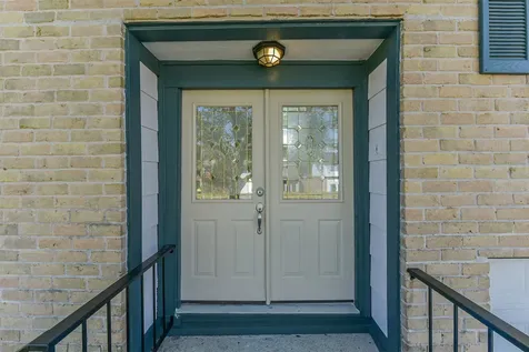 406 Mcconn Court Houston TX 77598