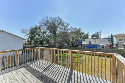 406 Mcconn Court Houston TX 77598