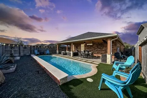 550 Winburn Tide Lane La Porte TX 77571