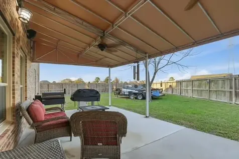 2206 Lisa Lane Deer Park TX 77536