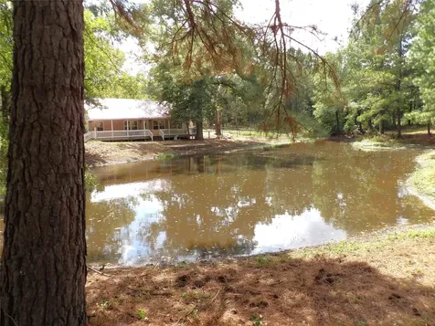 2977 County Road 1545 Crockett TX 75835