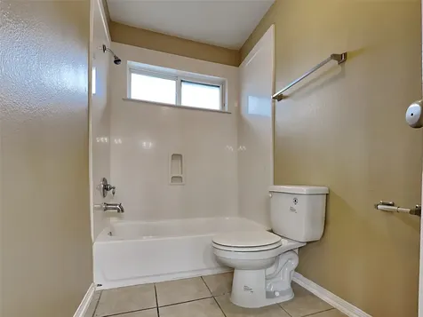 5718 Emerald Brook Lane League City TX 77573