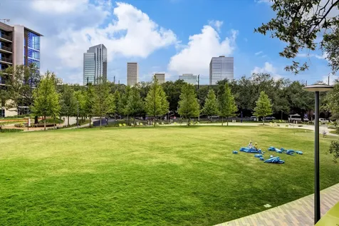 2238 Richmond Avenue Houston TX 77098
