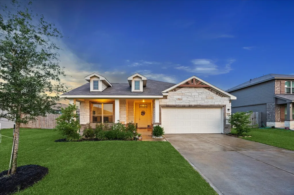 310 Morning Dove Trail Sealy TX 77474