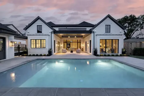 5455 Cedar Creek Drive Houston TX 77056