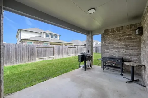 241 Bright Bluff Circle Waller TX 77484