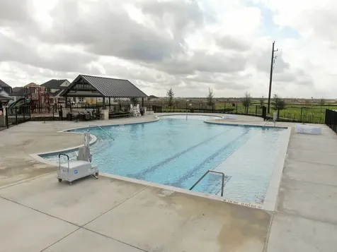 241 Bright Bluff Circle Waller TX 77484