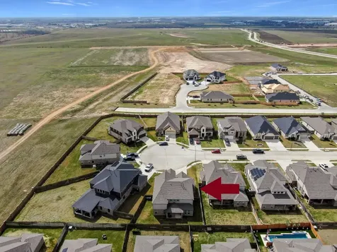 241 Bright Bluff Circle Waller TX 77484