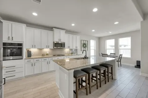 241 Bright Bluff Circle Waller TX 77484