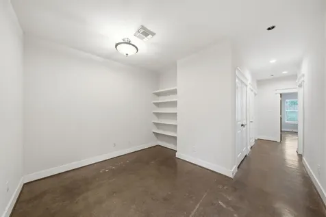 5524 Larkin Street B Houston TX 77007