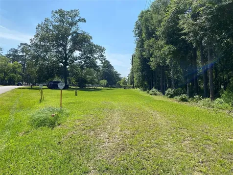 2107 Roman Forest Boulevard New Caney TX 77357