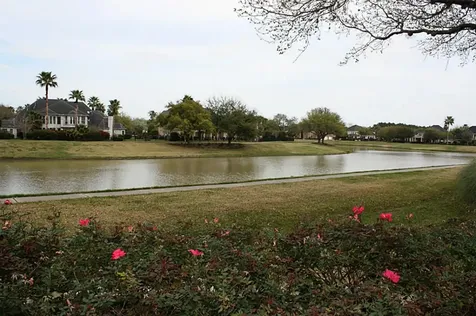 2046 Palm Forest Lane Houston TX 77077