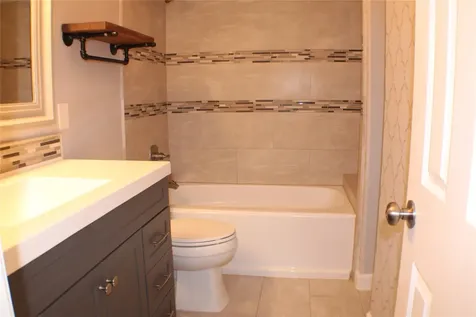 2323 Fairwind Drive 866 Houston TX 77062